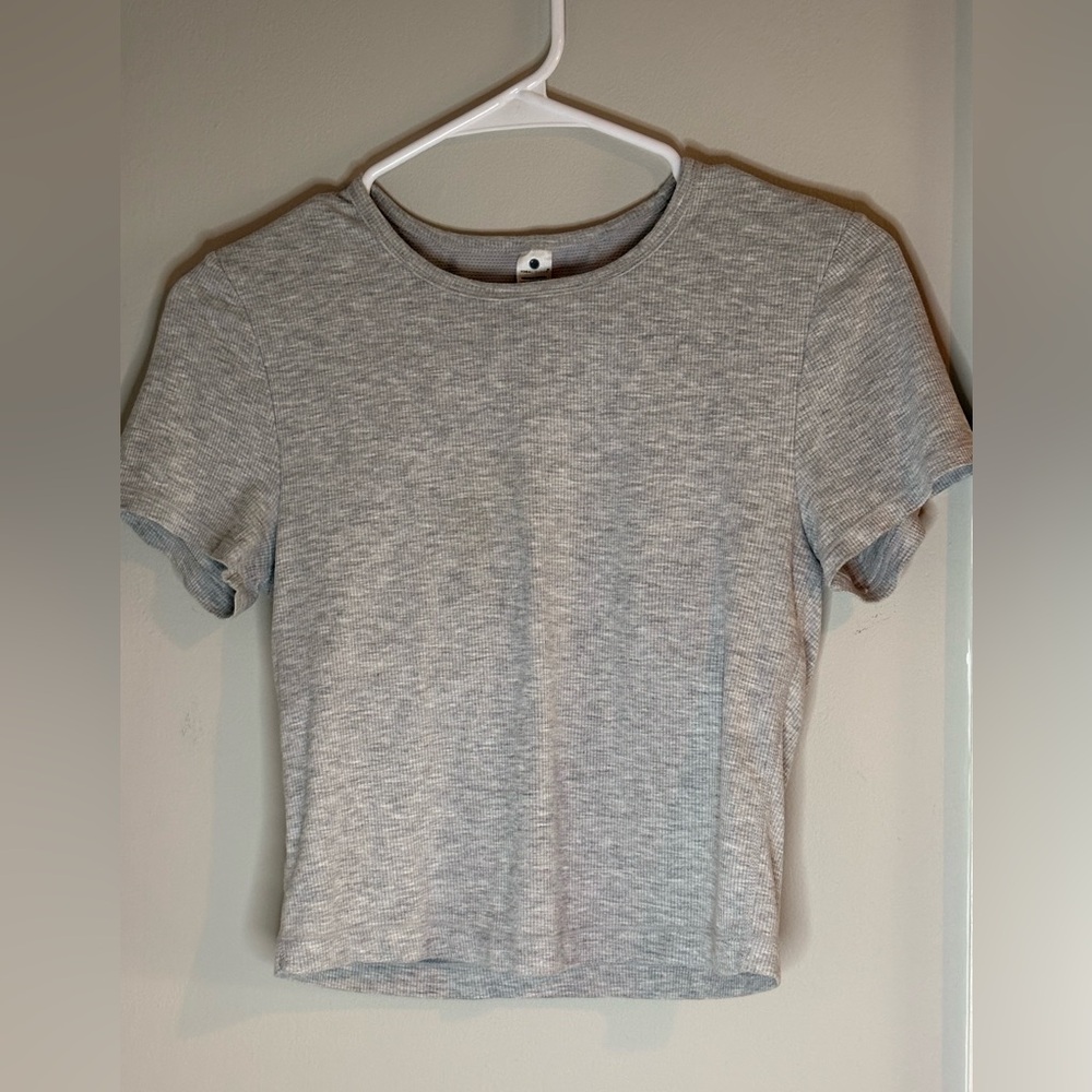 Yogalicious Cropped Ribbed Top w/Built-In-Bra - Size Medium